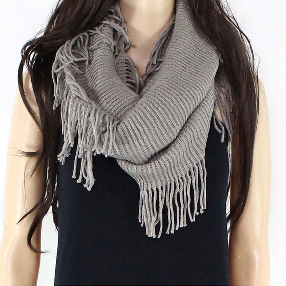 Bp fringe infinity scarf - Picture 1 of 3